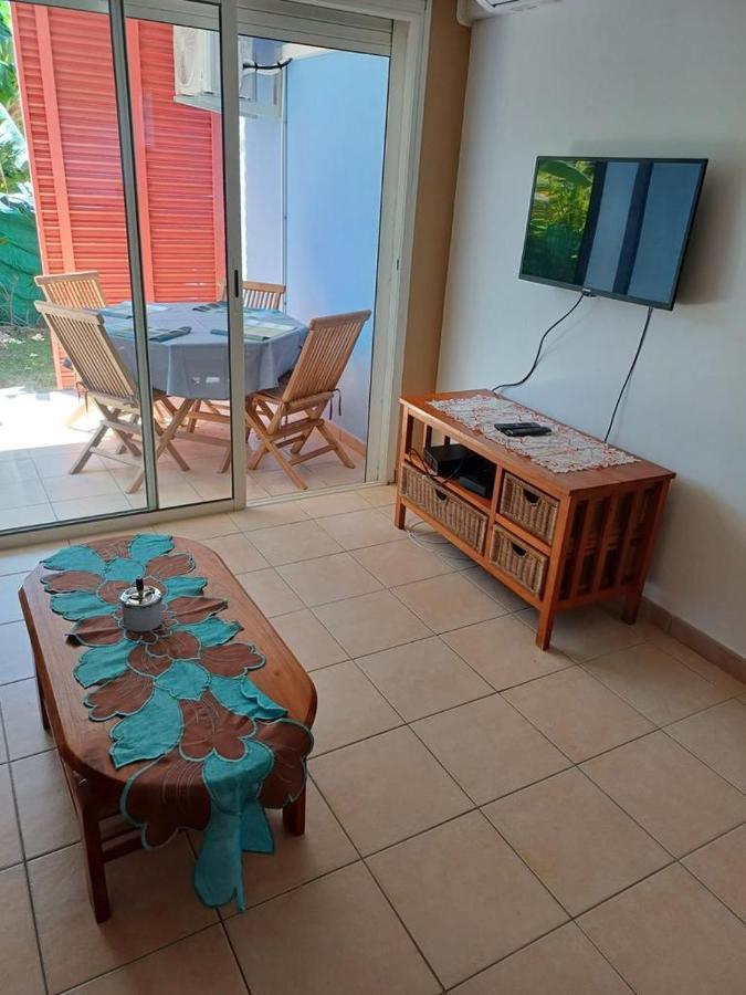 Appartement F2 Avec Piscine Saint-André Dış mekan fotoğraf