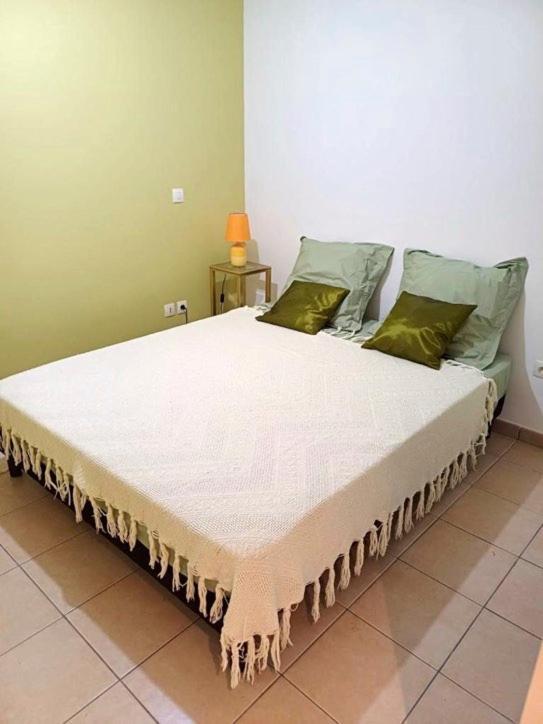Appartement F2 Avec Piscine Saint-André Dış mekan fotoğraf